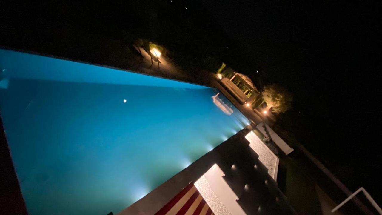 White House En Enguera - Fantastica Casa Con Jacuzzi Piscina Y Barbacoa Daire Dış mekan fotoğraf